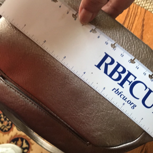 Purse with Conceal Carry includes Blackhawk holster size 4 - Picture 14 of 16